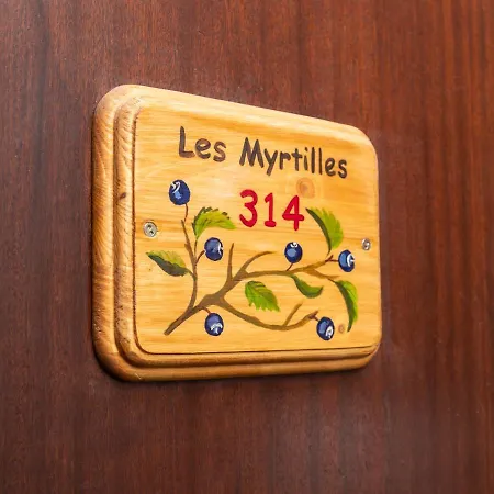 恰莫伊斯多尔公寓式酒店 3*